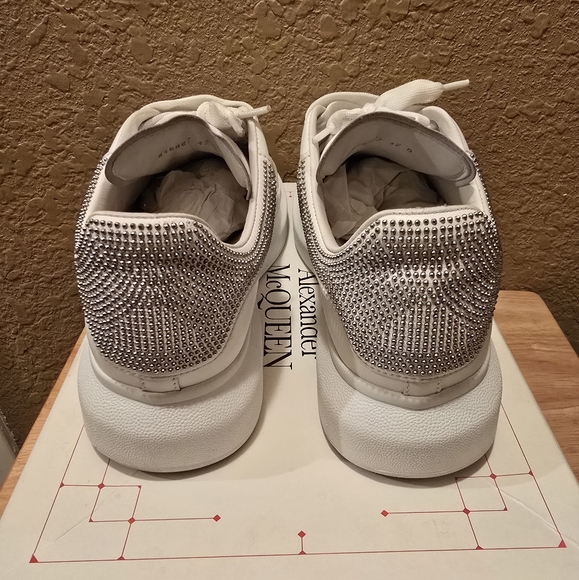 Alexander McQueen White / Silver Sneakers - Picture 2 of 4